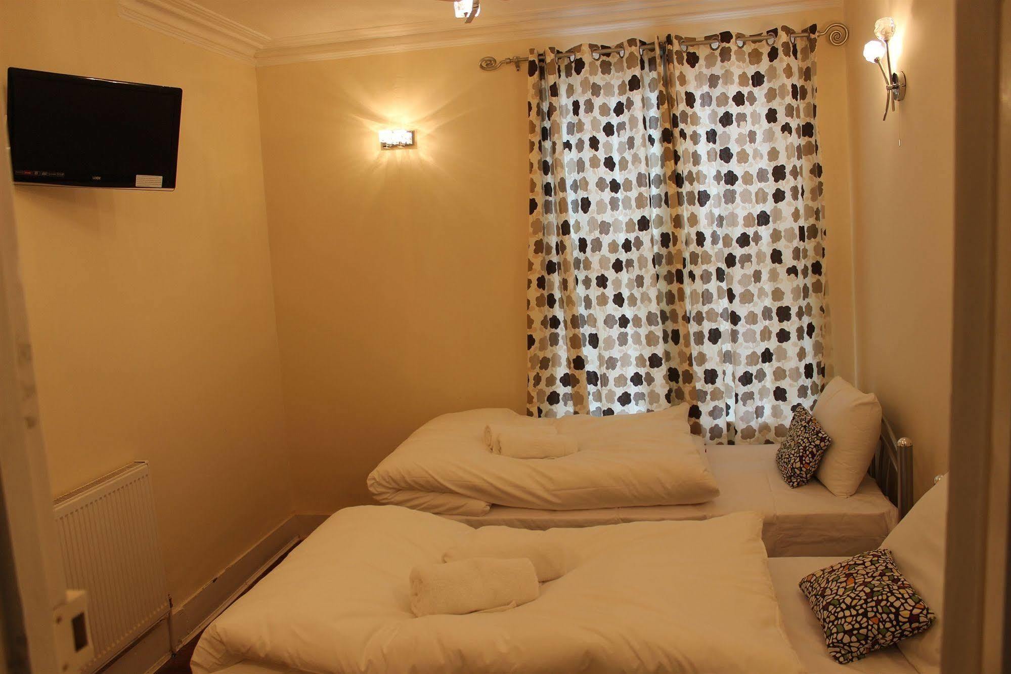 Avenue Inn Ilford Dış mekan fotoğraf